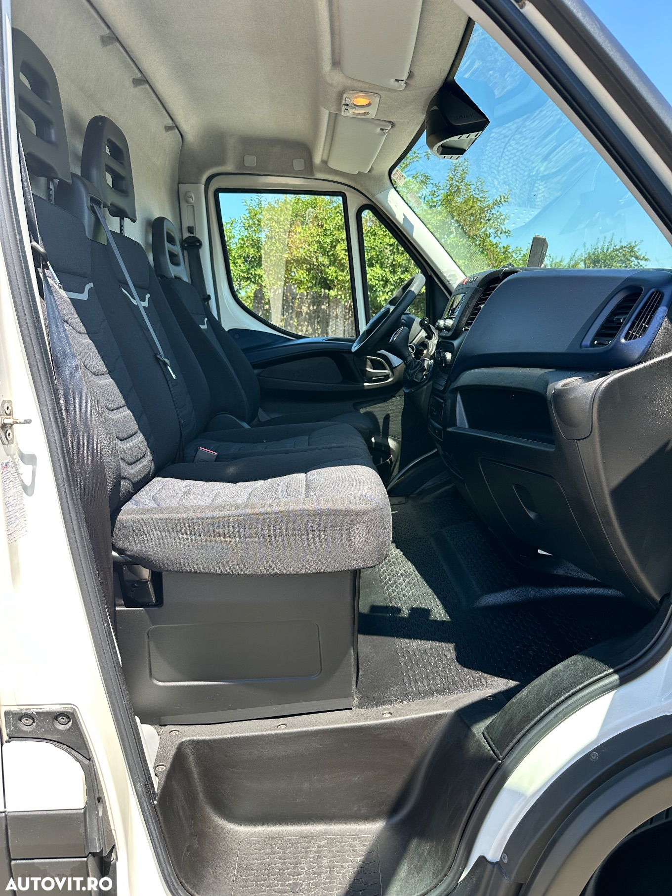 Iveco Daily 35C18 3.0 2019 E6 Cat. B 3.500 kg Hi-Matic 8+1 - 14