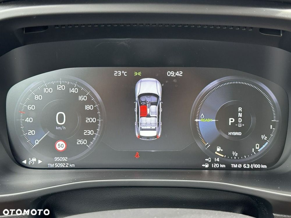 Volvo XC 40 - 21
