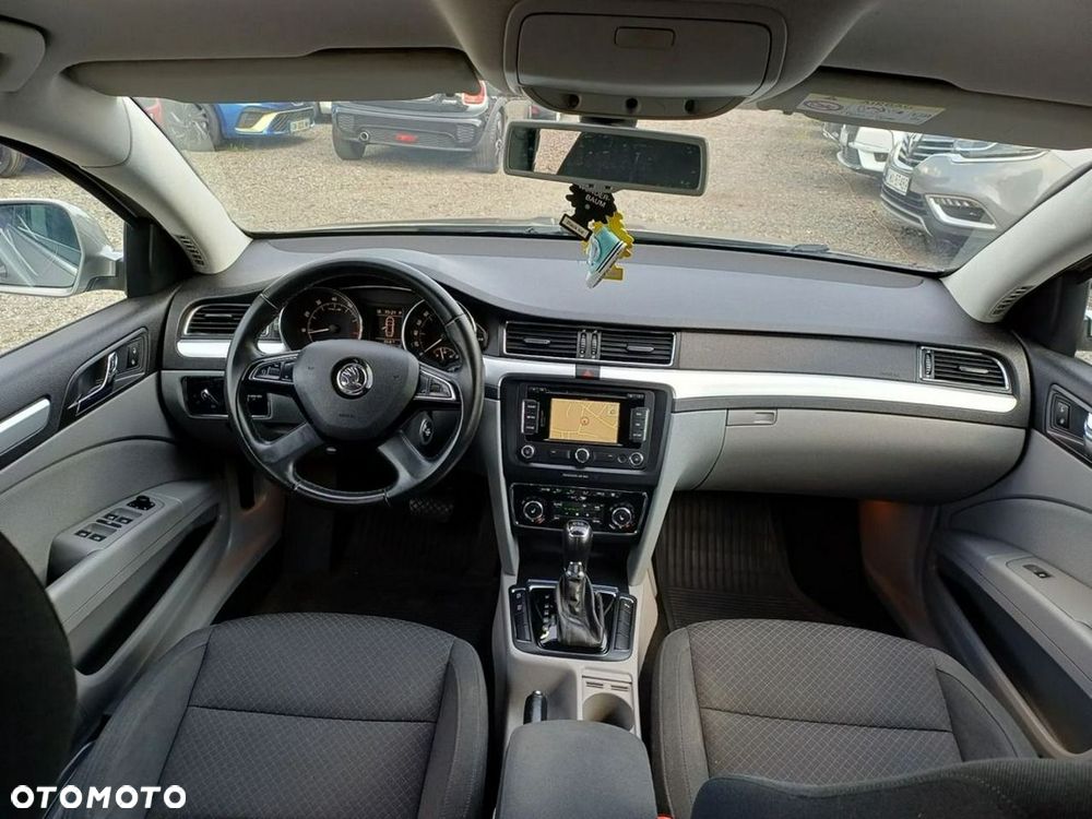 Skoda Superb 2.0 TSI DSG Elegance - 28