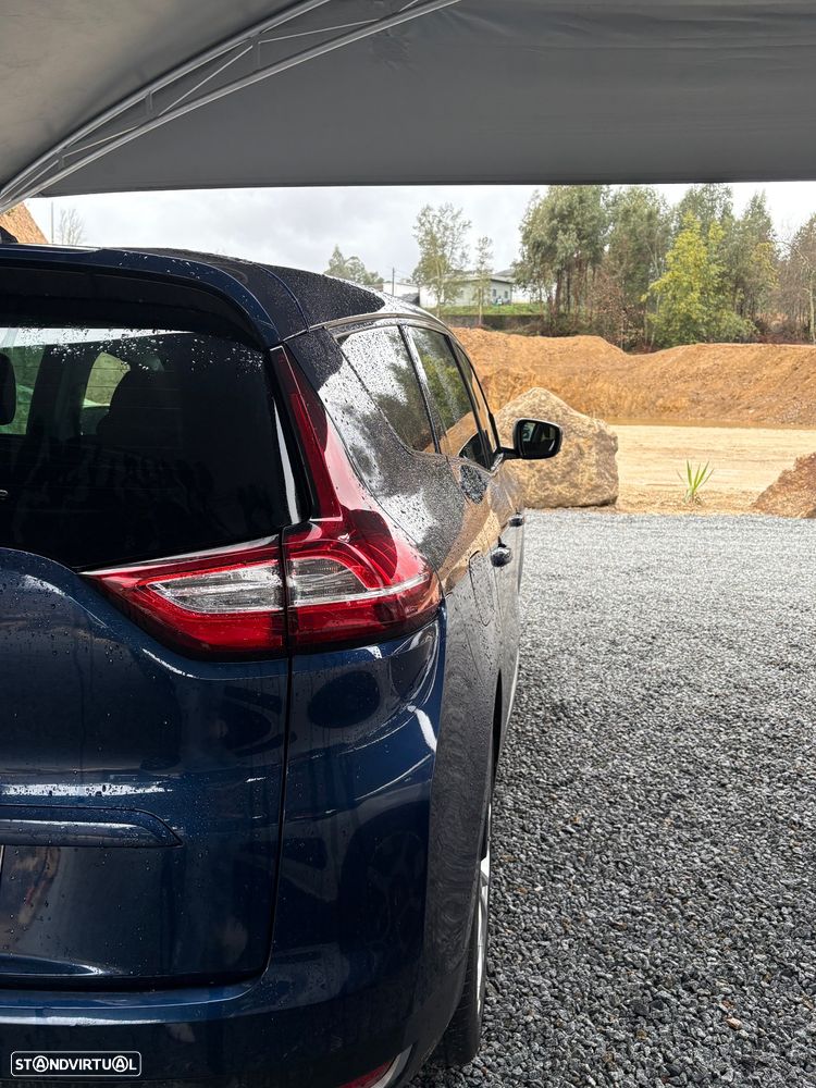 Renault Scénic BLUE dCi 120 BUSINESS EDITION - 6