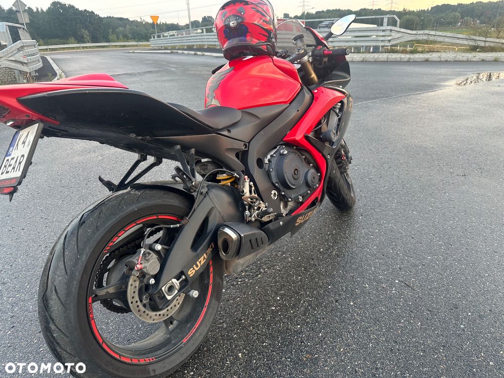 Suzuki GSX-R - 5