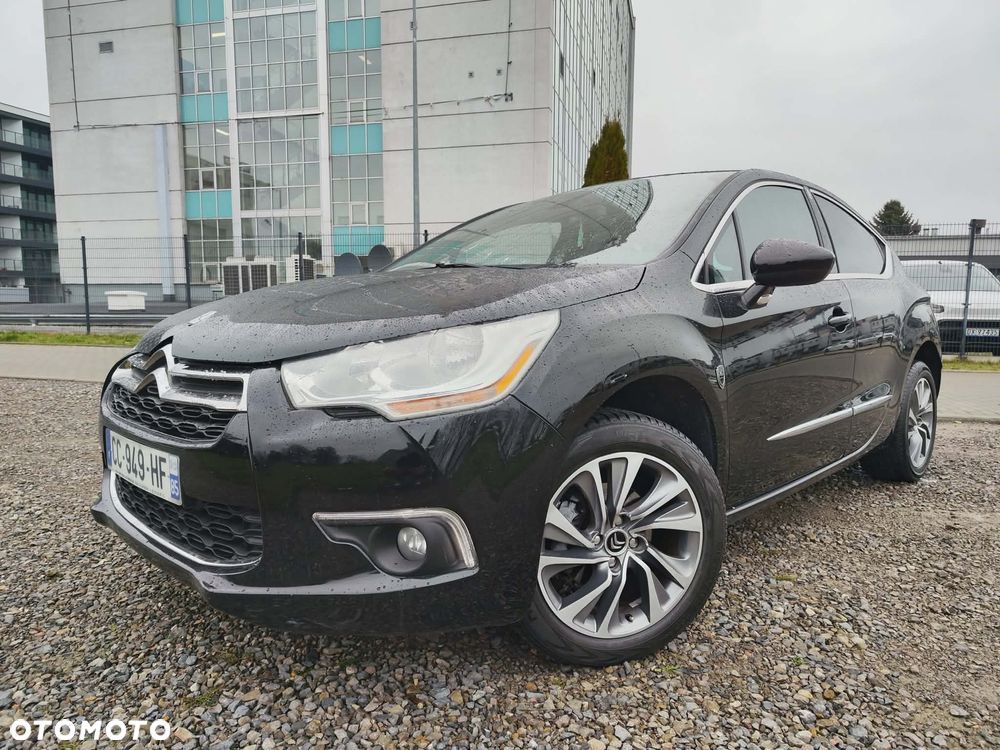 Citroën DS4 HDi 110 Chic - 1