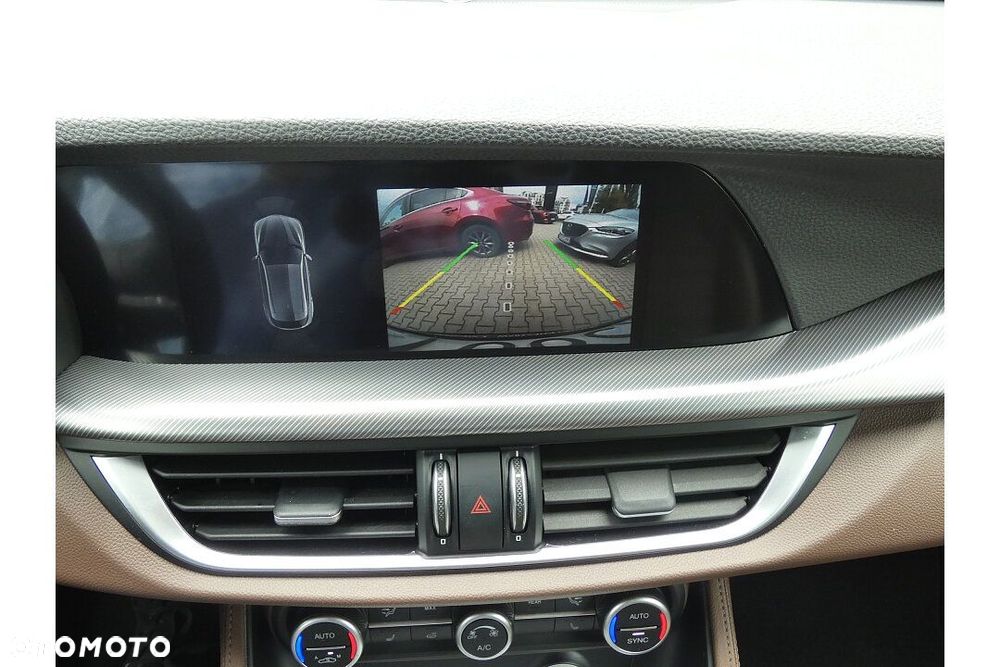Alfa Romeo Stelvio 2.0 Turbo Veloce Q4 - 16