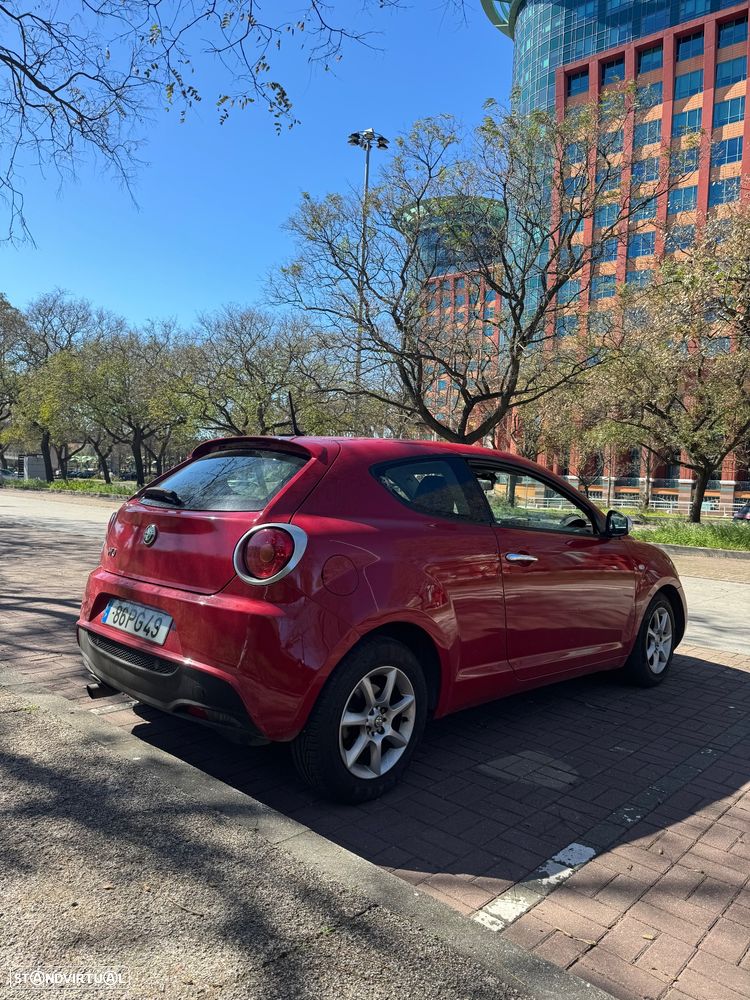 Alfa Romeo MiTo 1.3 JTD Distinctive - 4