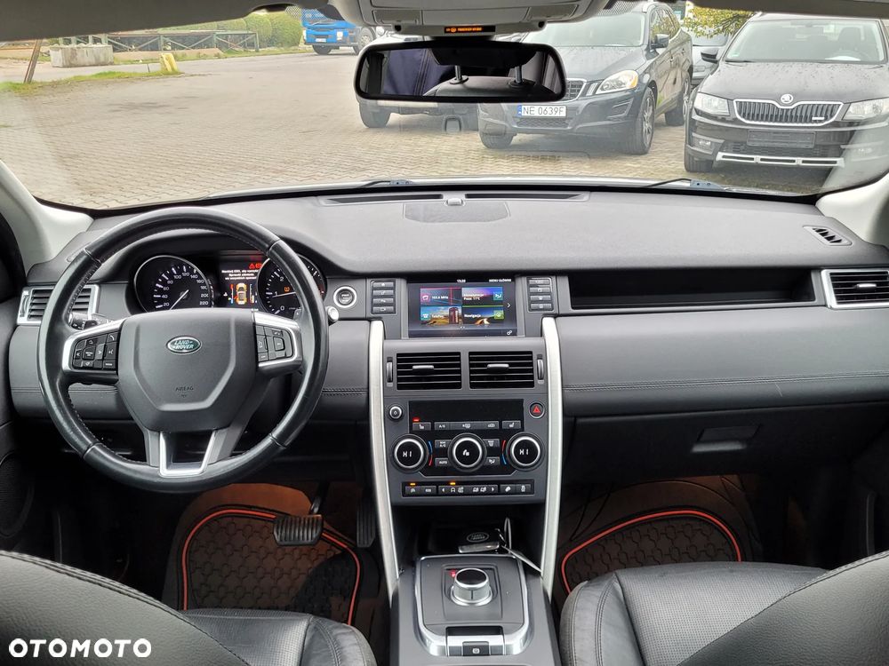 Land Rover Discovery Sport - 29