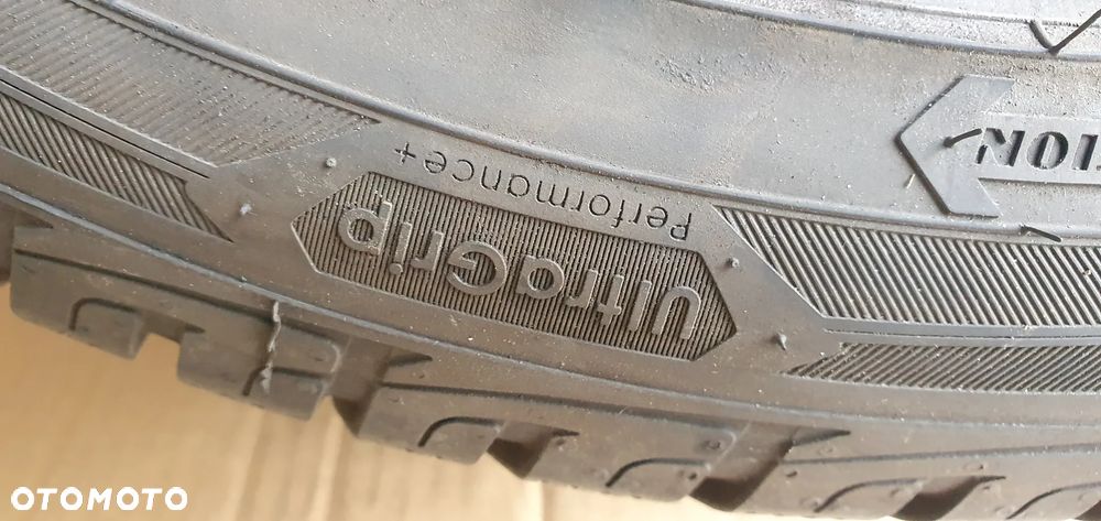 Opona GoodYear UltraGrip Performance + Run Flat 245/45 R18 7mm 3722 - 8