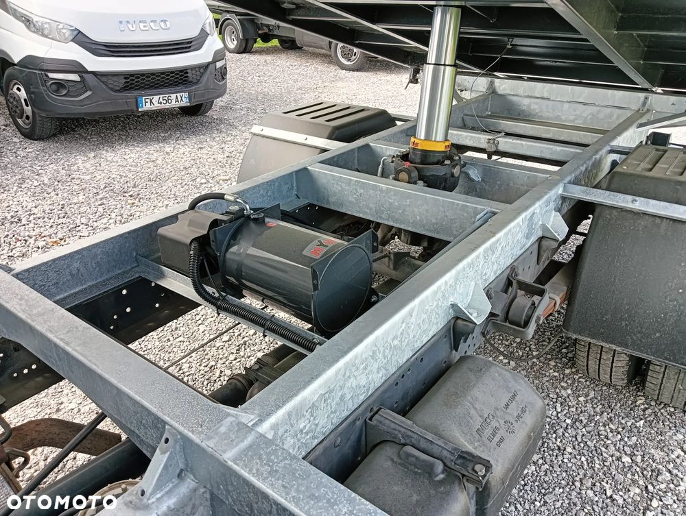 Iveco 35C14, 35C13, 35C15, 35C16 - 22