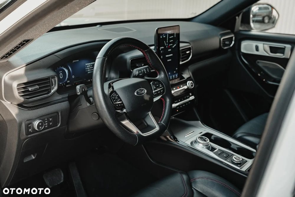 Ford Explorer 3.0 EcoBoost PHEV 4WD ST-Line - 17