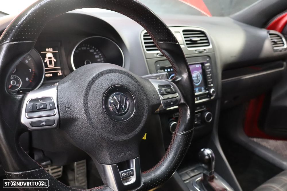 VW Golf - 4
