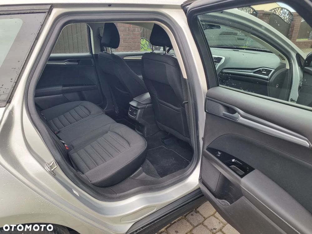 Ford Mondeo SW 2.0 TDCi S&S PowerShift-Aut Business Edition - 16