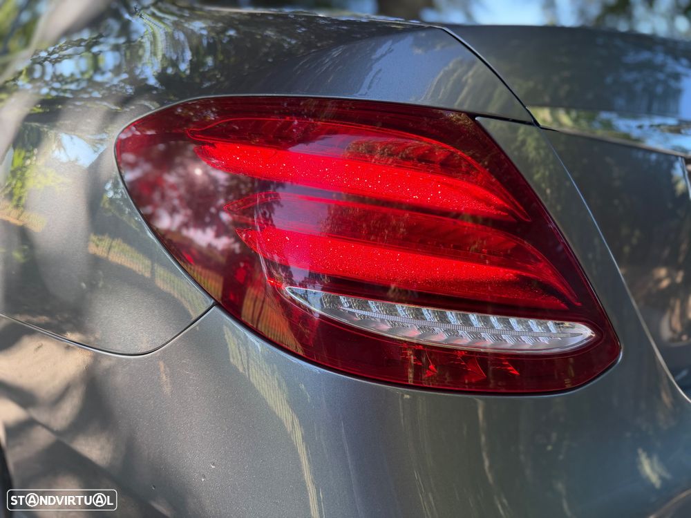 Mercedes-Benz E 220 d 9G-TRONIC AMG Line - 10