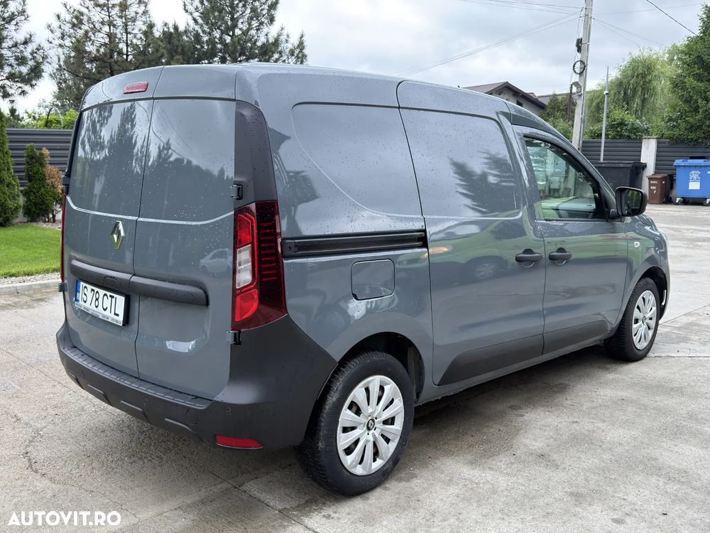 Renault Express - 4