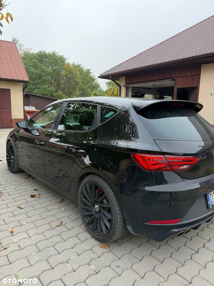 Seat Leon 2017 photo 2