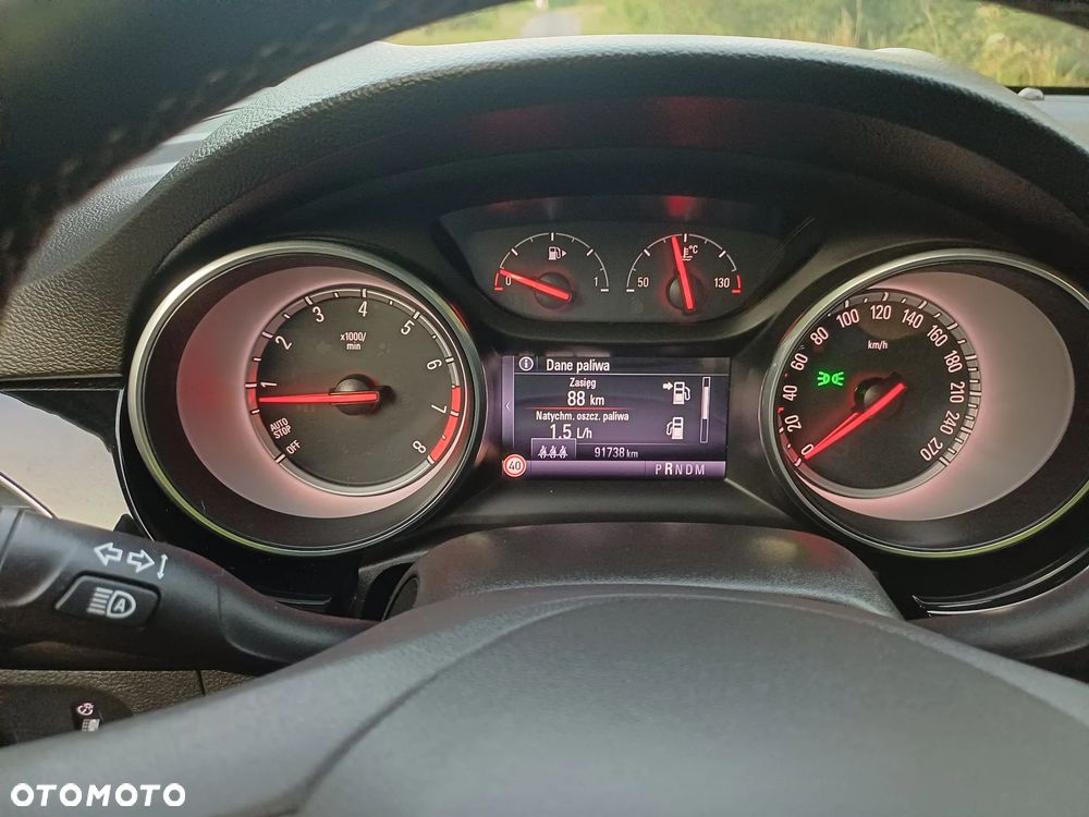 Opel Astra 1.4 T Dynamic S&S - 6