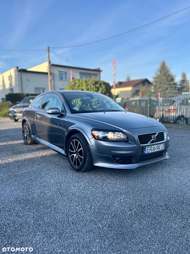 Volvo C30 2.0D Momentum - 10