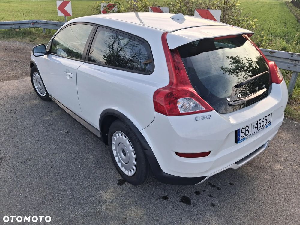 Volvo C30 1.6D DRIVe Kinetic Start-Stop - 3