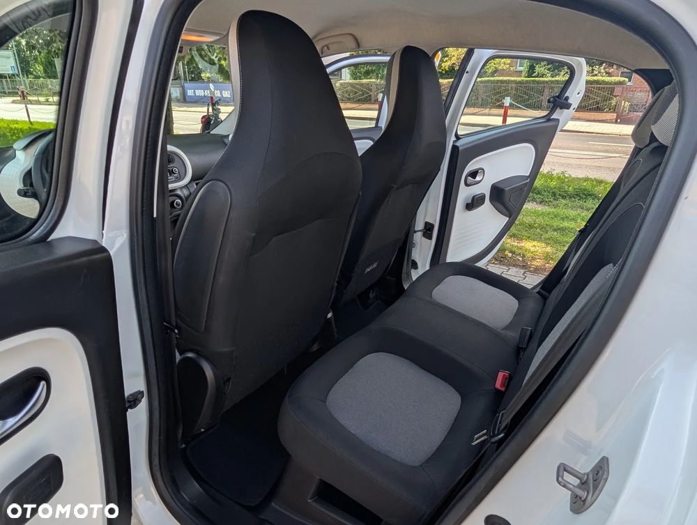 Renault Twingo ENERGY TCe 90 EDC Intens - 20