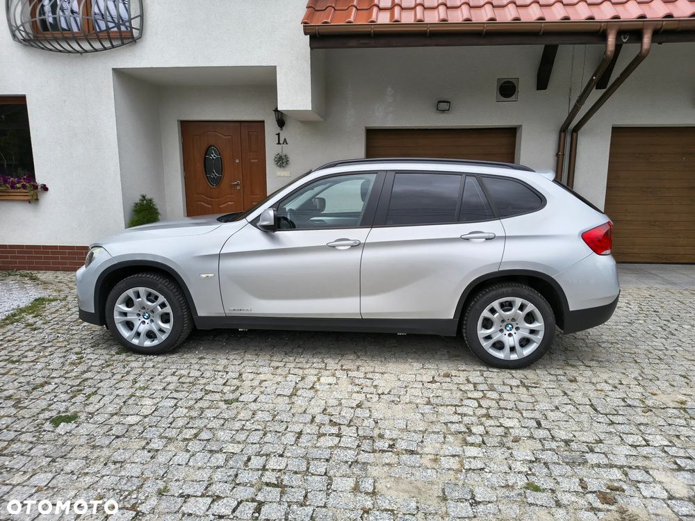 BMW X1 sDrive18d - 13
