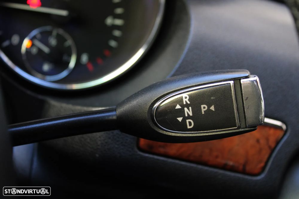 Mercedes-Benz R 320 CDI 4-Matic - 38