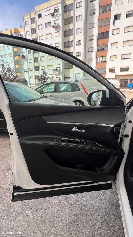 Peugeot 5008 - 15