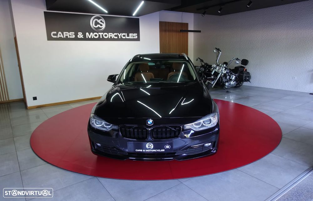 BMW 320 d Pack M - 32