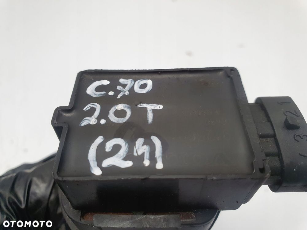 Volvo C70 2.0 T turbo CEWKA ZAPŁONOWA oryginał - 7