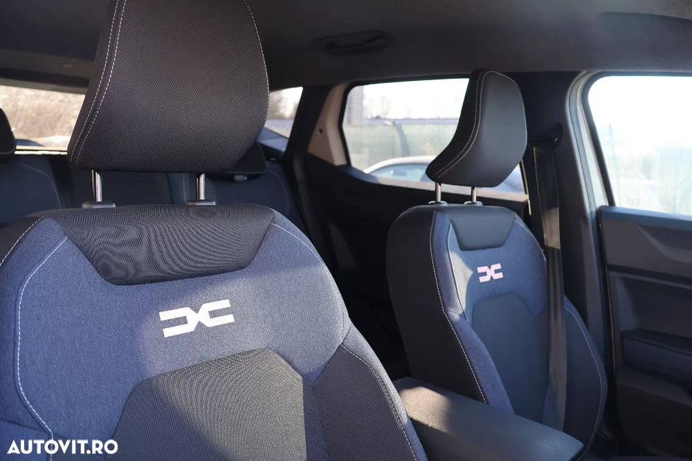 Dacia Duster Mild hybrid 130 Journey - 14