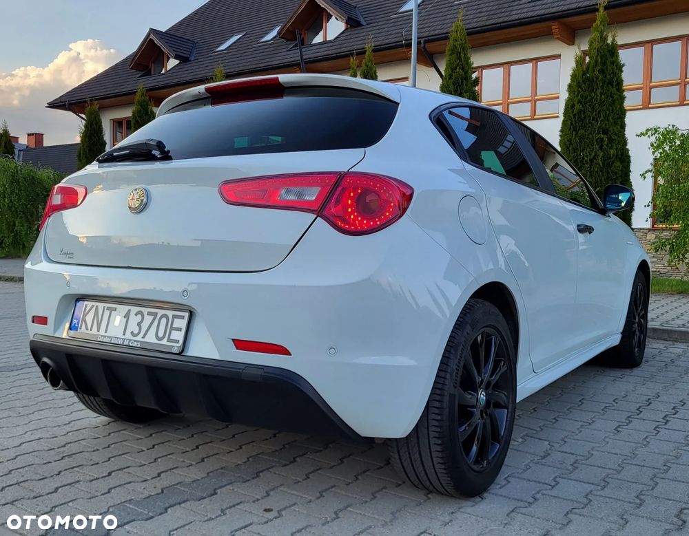 Alfa Romeo Giulietta 1.6 JTDM 16V Impression - 8