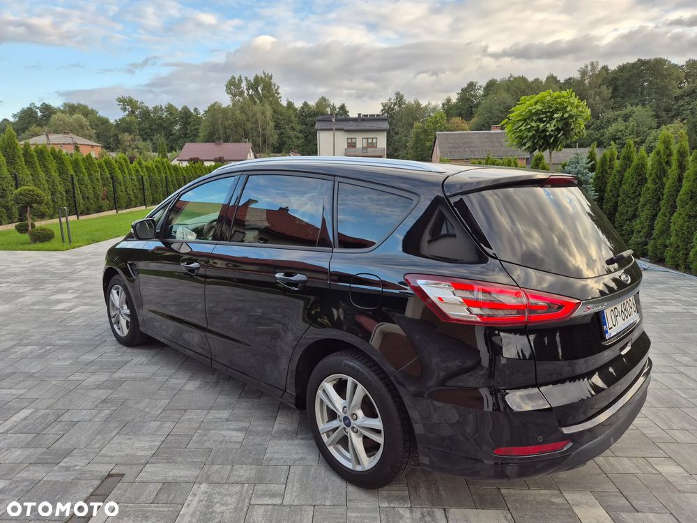 Ford S-Max 2.0 TDCi Titanium PowerShift - 27