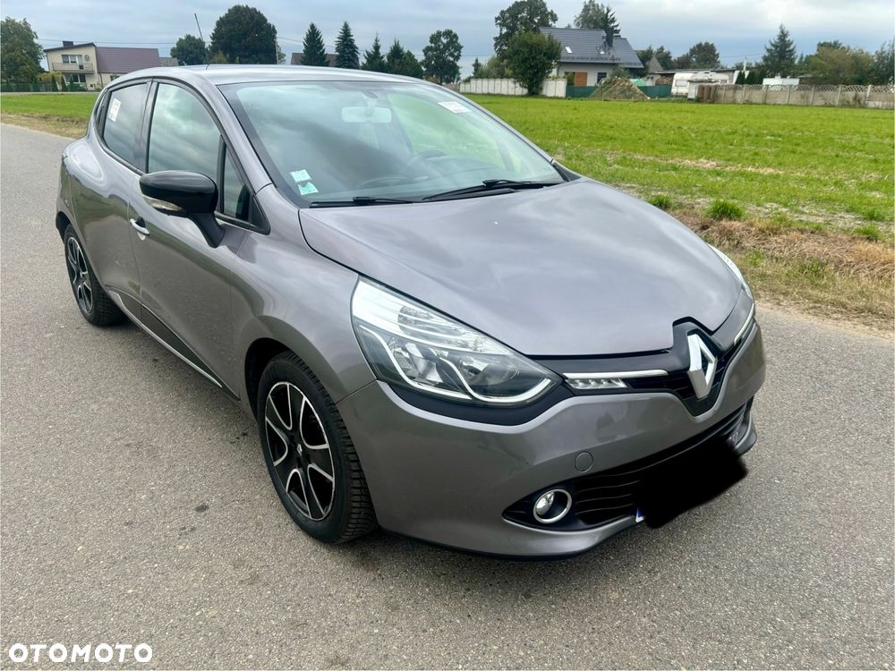 Renault Clio - 2