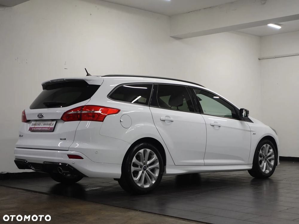 Ford Focus - 9