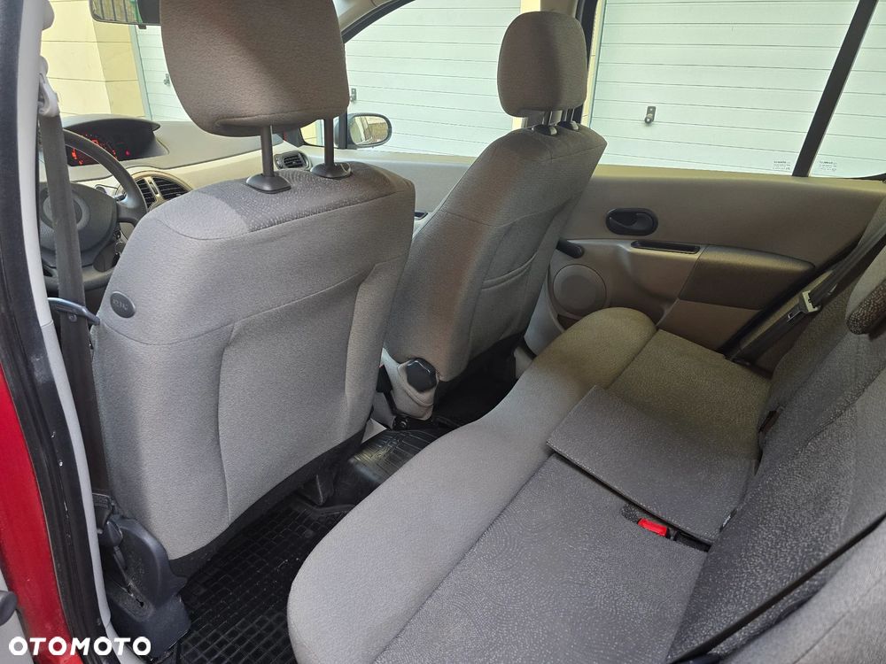 Renault Modus 1.5 dCi Confort Dynamique - 17