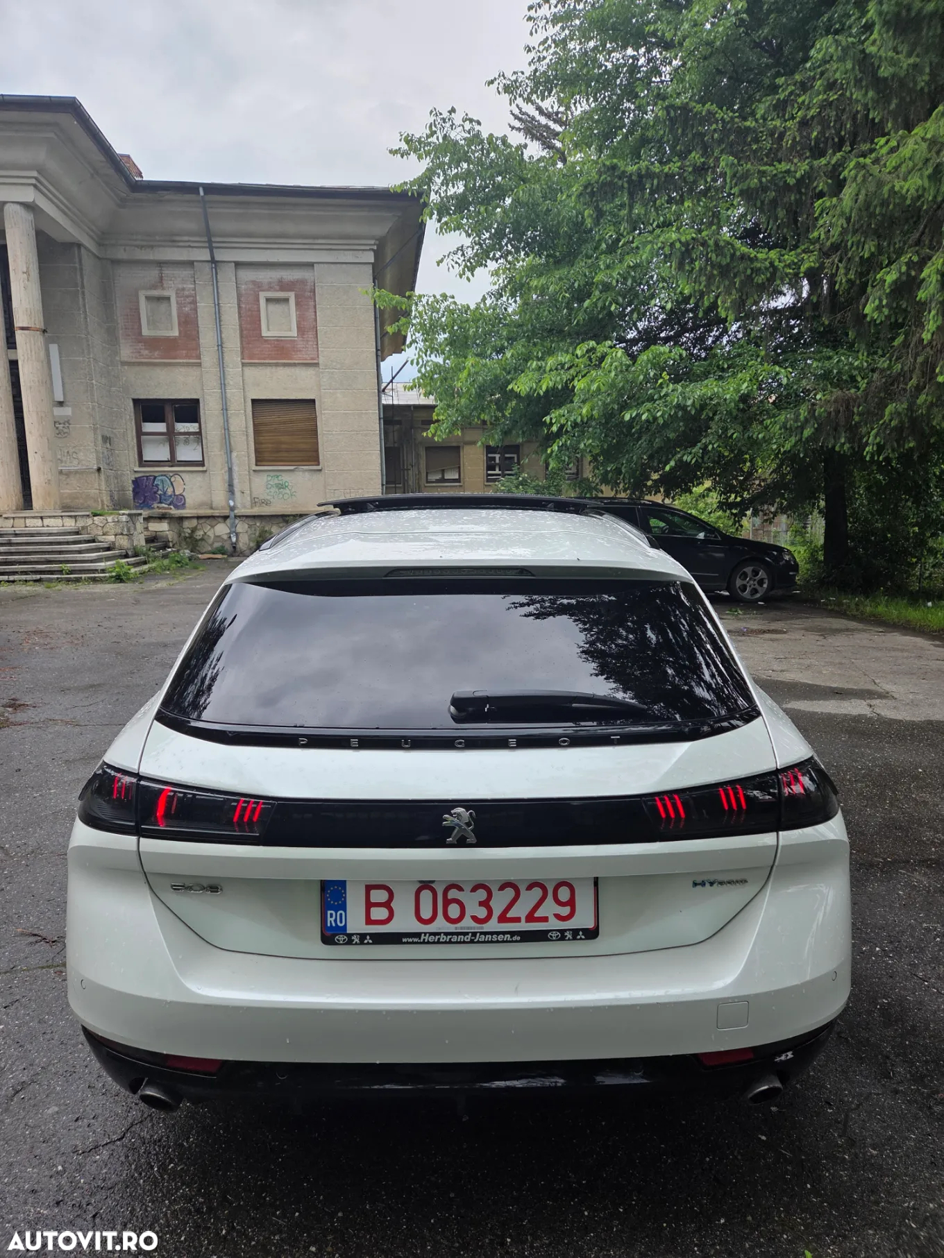 Peugeot 508 Plug-In Hybrid 360 e-EAT8 SPORT ENGINEERED - 8
