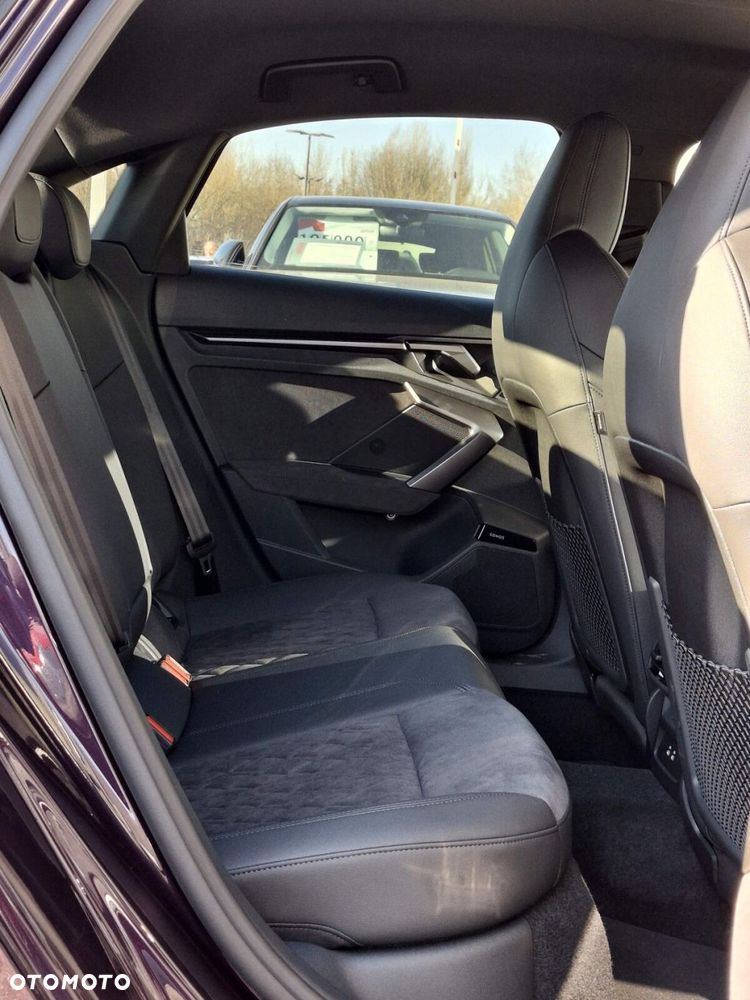 Audi RS3 Limousine - 32