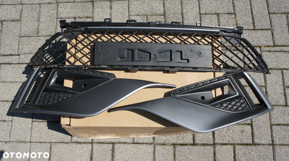 KRATKI PRZEDNI ZDERZAK ŚRODKOWA PRAWA LEWA RENAULT MEGANE IV LIFT RS LINE - 1