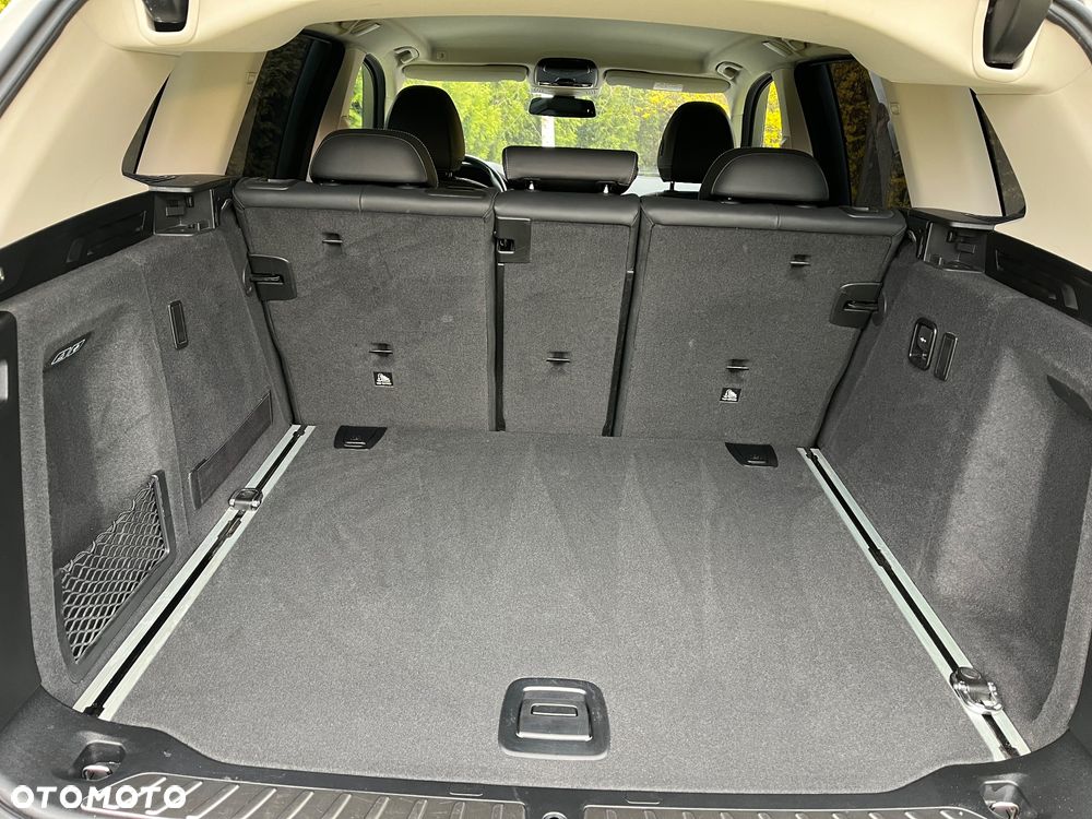 BMW X3 sDrive18d - 12