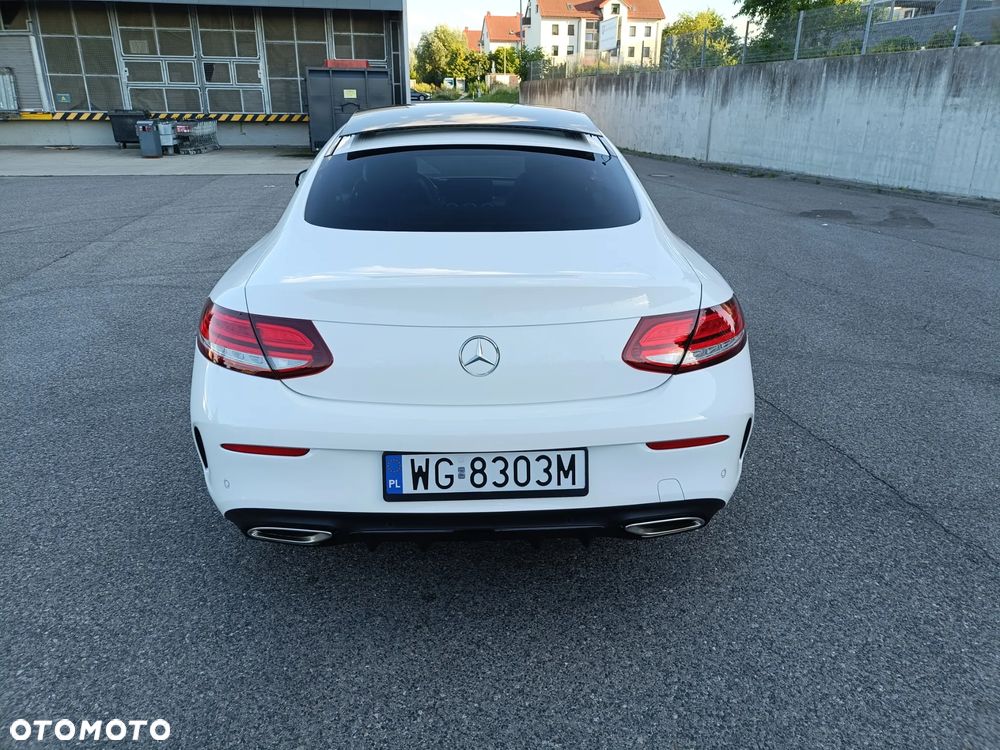 Mercedes-Benz Klasa C 200 4MATIC 9G-TRONIC - 16