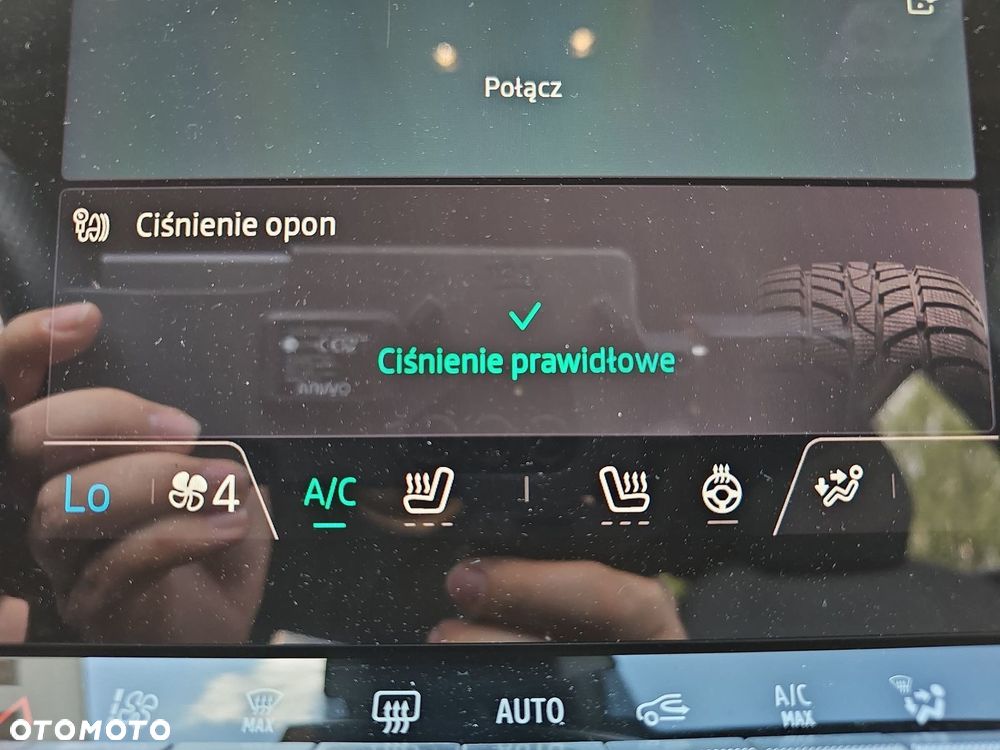 Renault Captur - 24