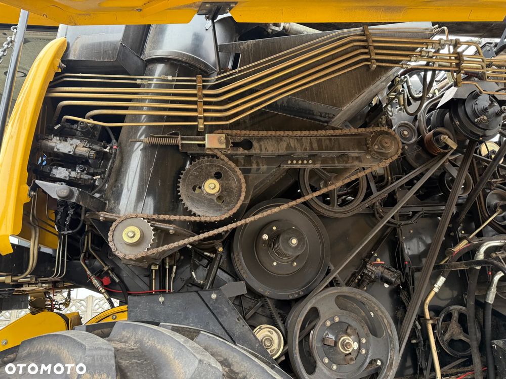 New Holland CX 5090- rok 2013 - 22