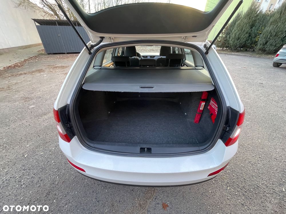 Skoda Octavia 1.6 TDI Ambition - 30