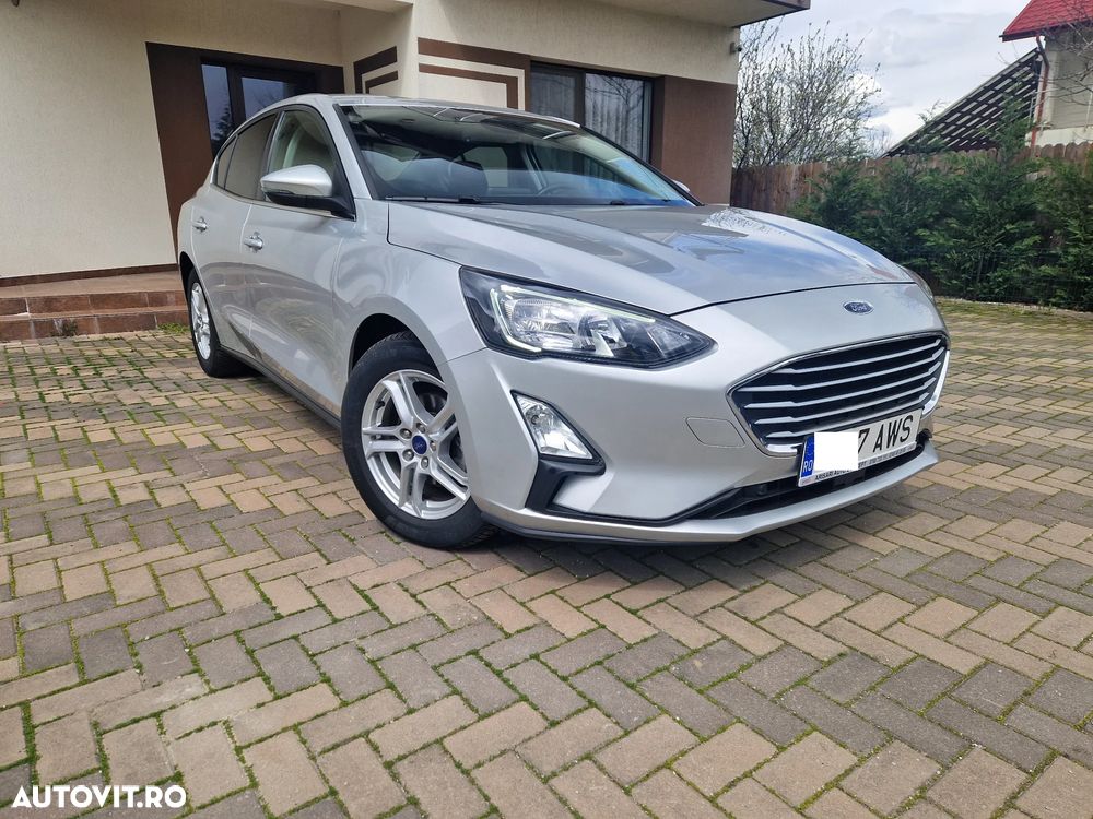 Ford Focus 1.0 EcoBoost Titanium - 25