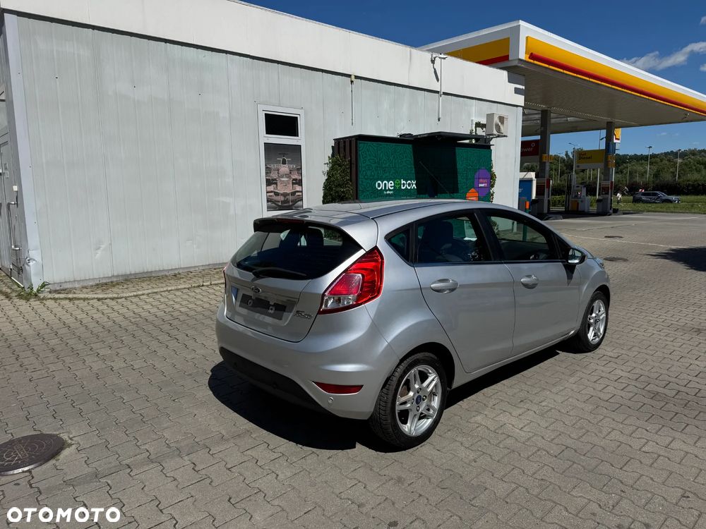 Ford Fiesta 1.0 EcoBoost Titanium - 5
