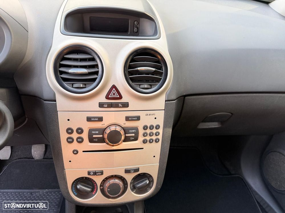 Opel Corsa 1.3 CDTi Enjoy - 13