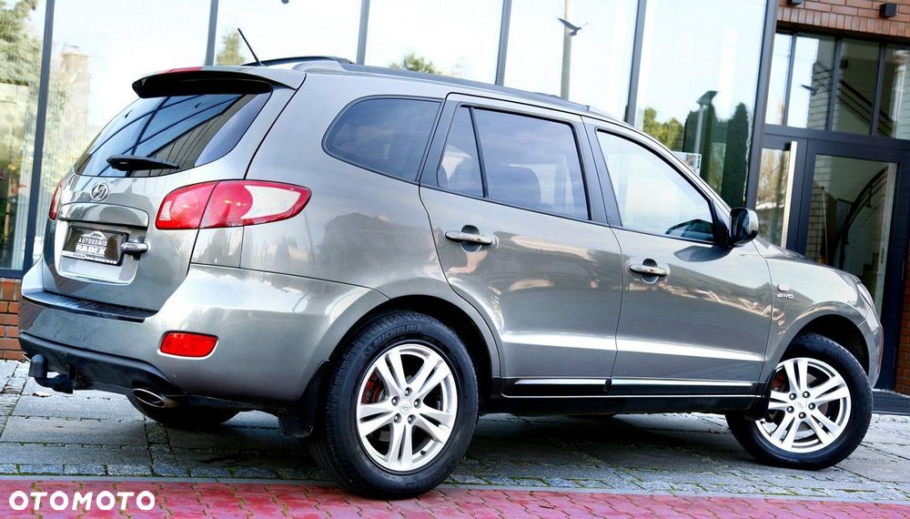 Hyundai Santa Fe - 5