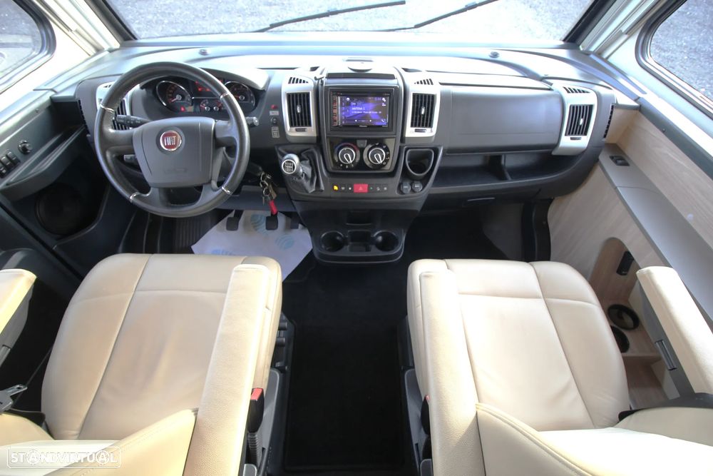 Burstner Ixeo I 728 G *CAMAS GÉMEAS + BASCULANTE* - 25