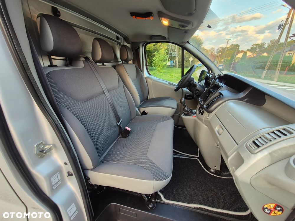 Opel Vivaro - 26