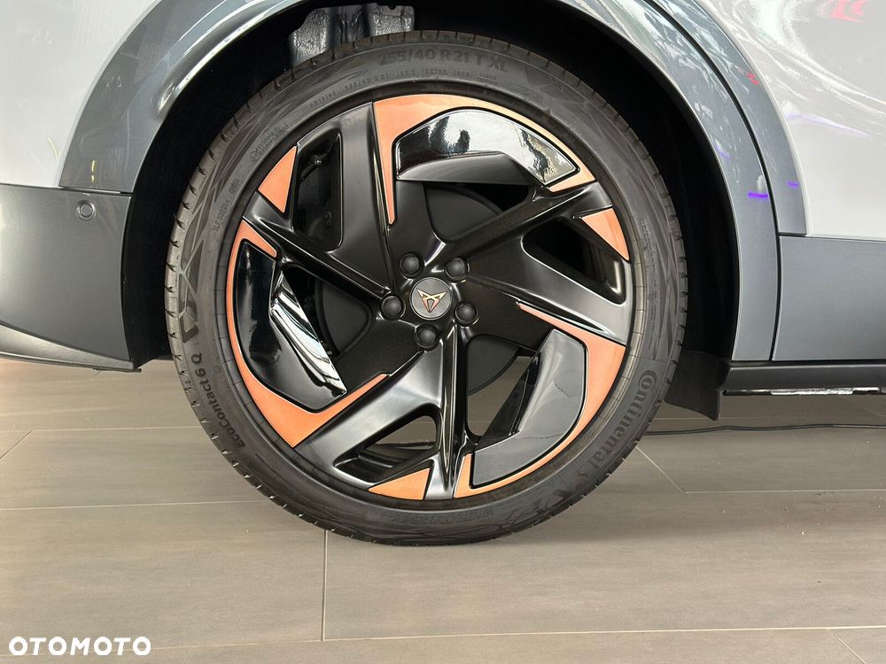 Cupra Tavascan 82kWh 4Drive VZ - 11