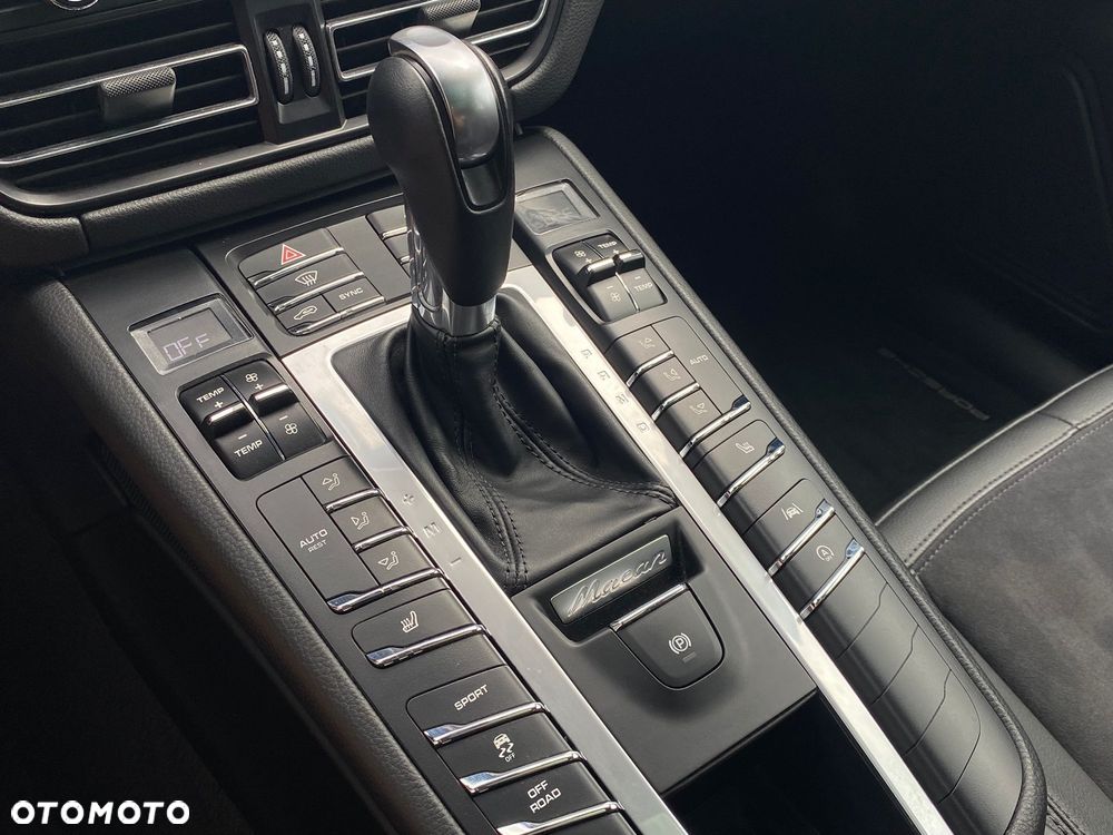 Porsche Macan Standard - 20