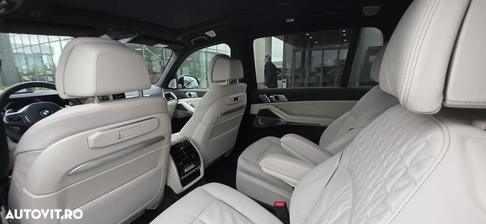 BMW X7 - 8