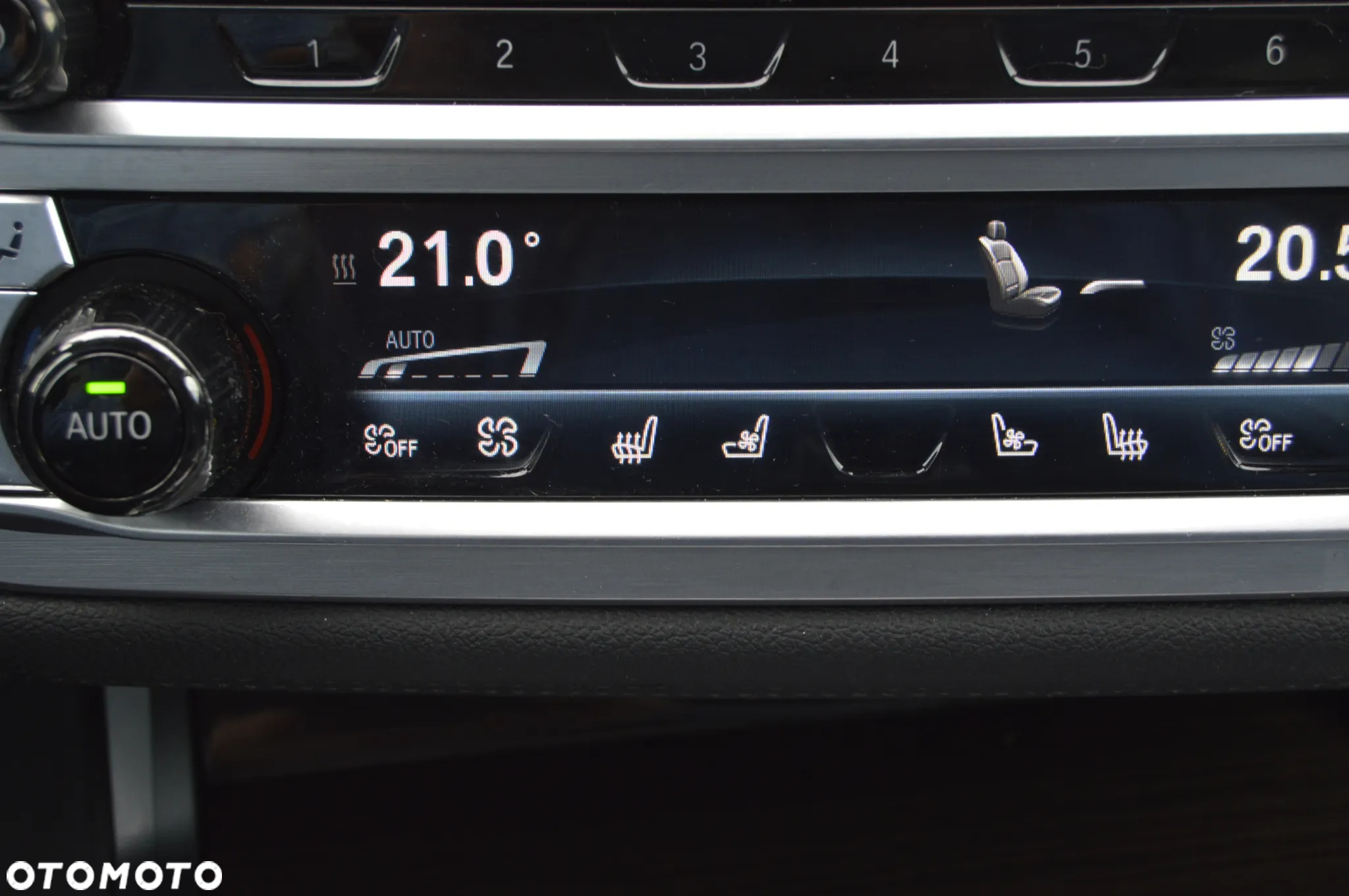 BMW Seria 7 750d xDrive - 17